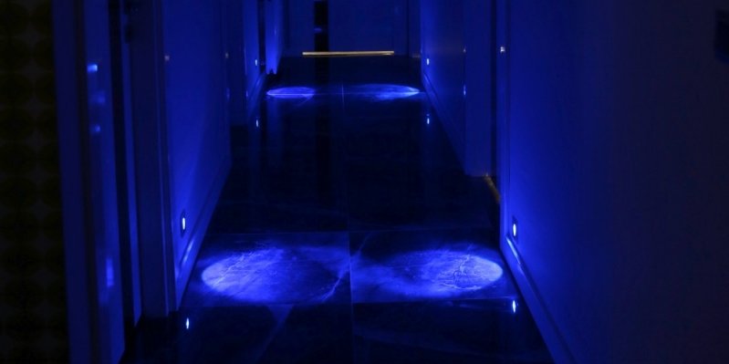 Koridor gece aydınlatması